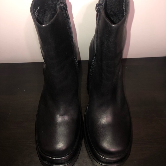 Steve Madden Cobra boots - Picture 5 of 9